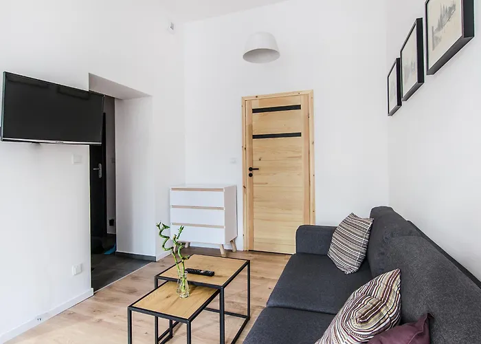 Sunstone In A Beautiful Townhouse In The Center فروتسواف